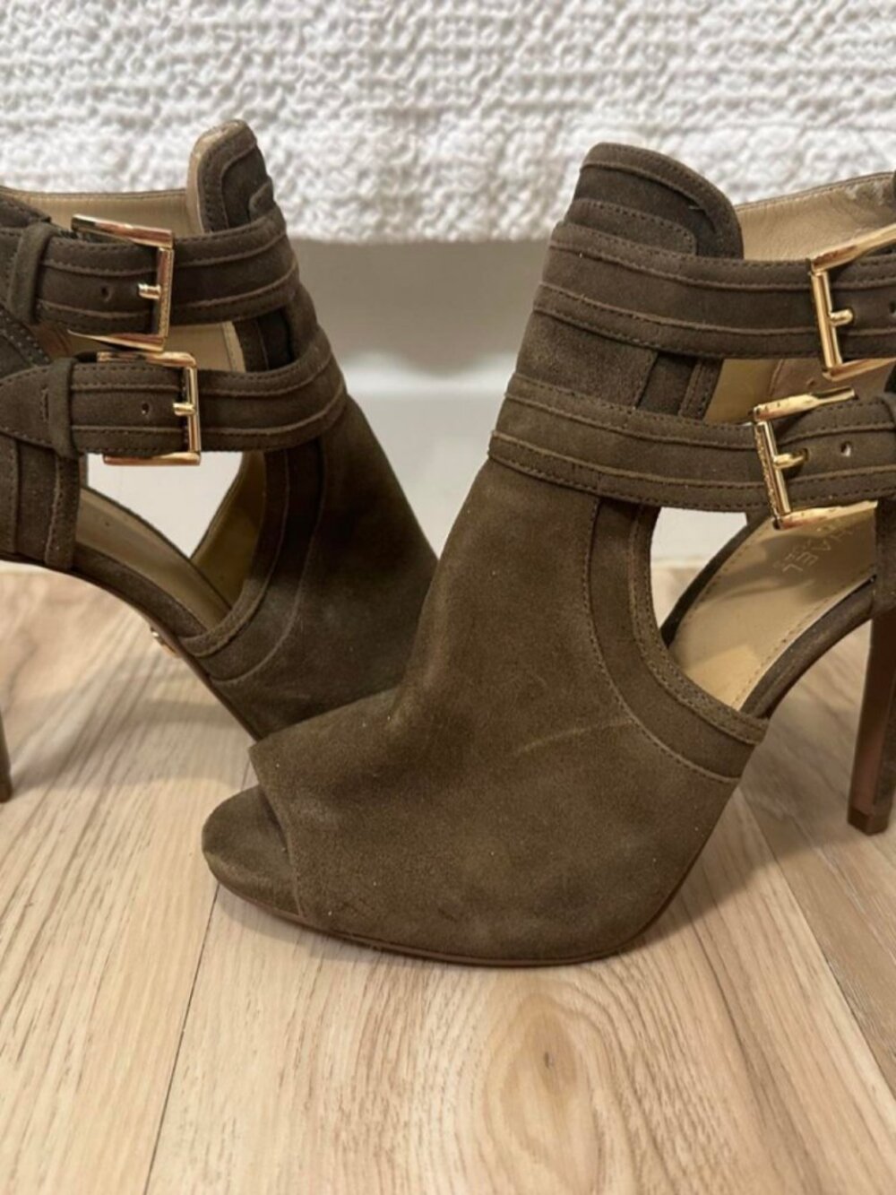 Michael Kors Women's Brown and Khaki Courts